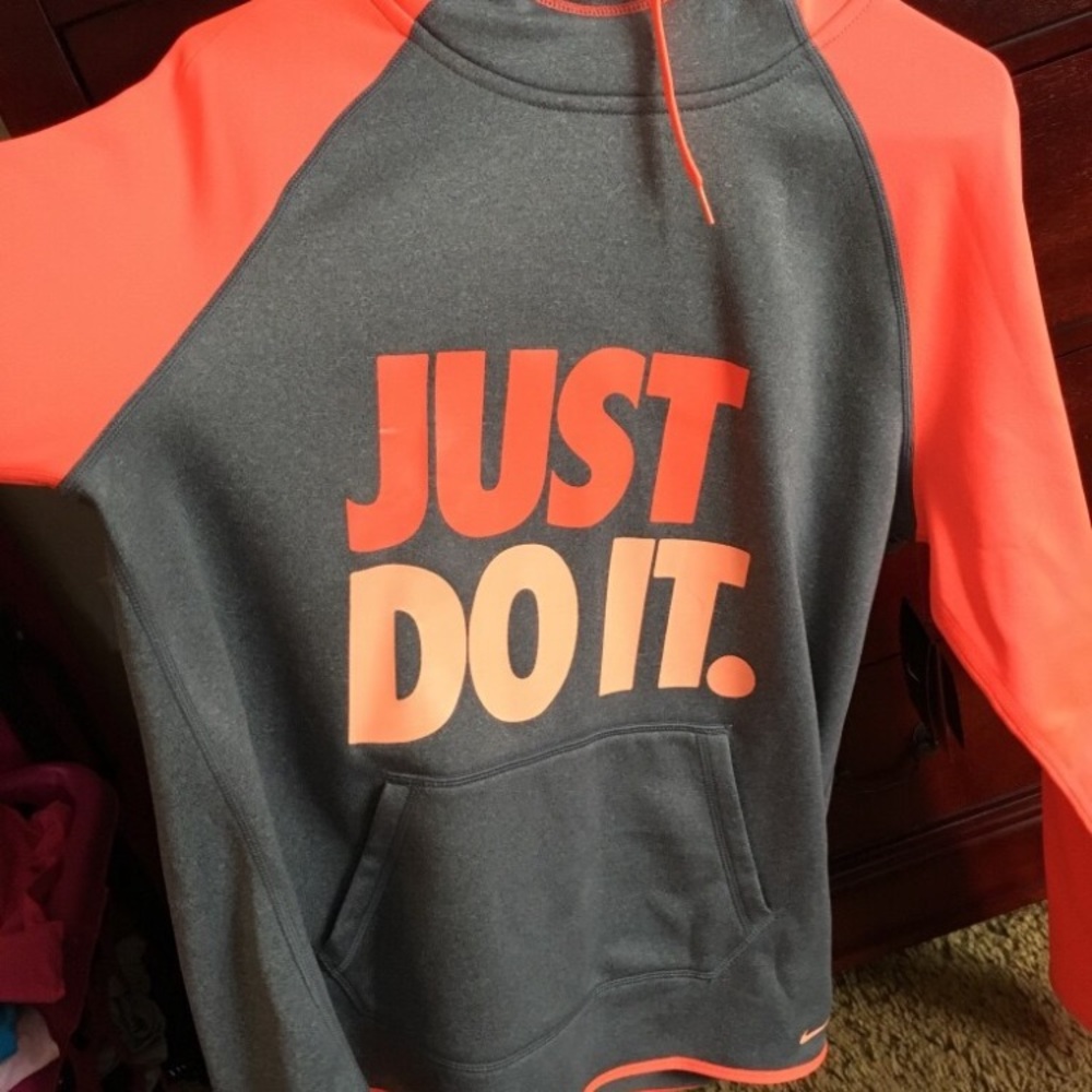 Nike sweatshirt